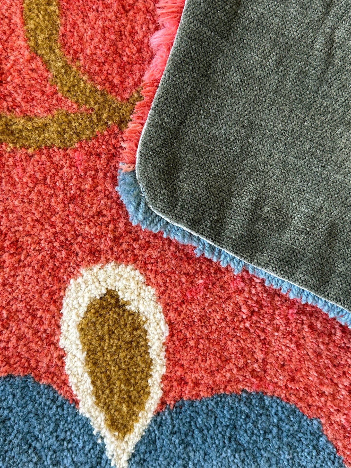 Circuscake Rug